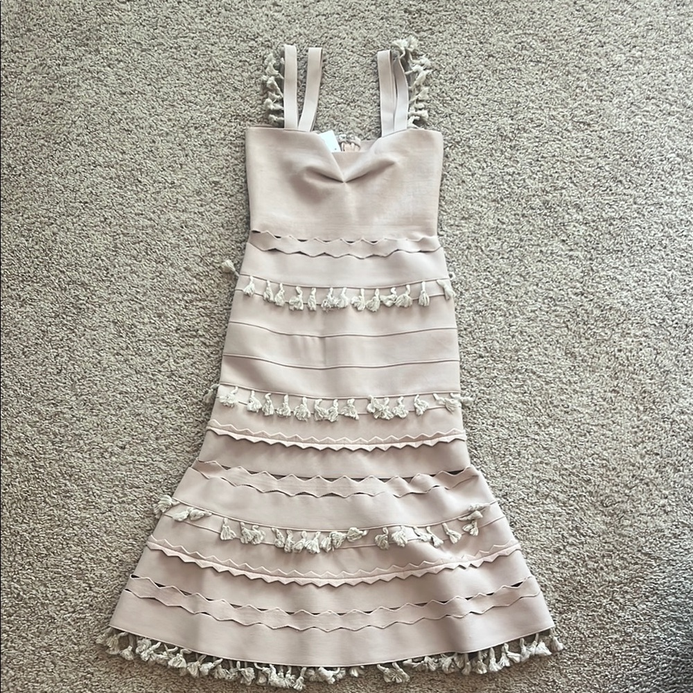 Mauve Cutout Midi Dress!